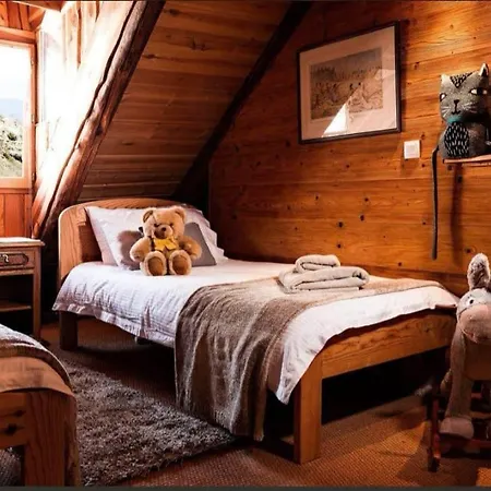 Chez Bear Bed & Breakfast *